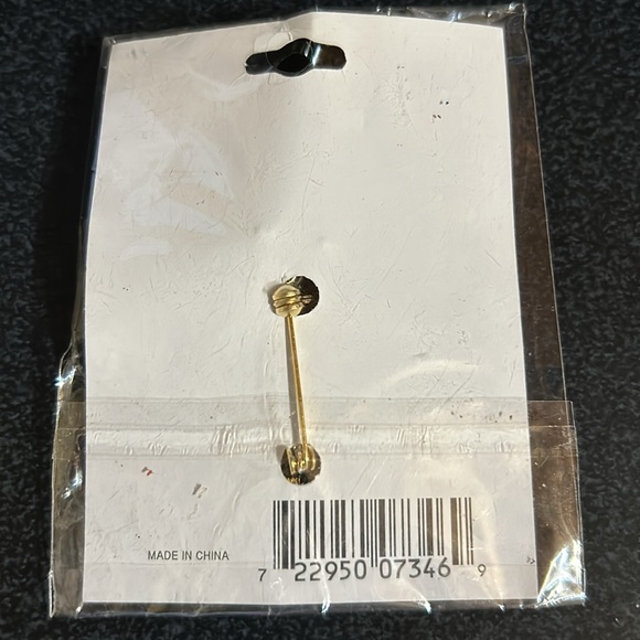 Rosebud pin 18kt gold finish - Picture 2 of 2